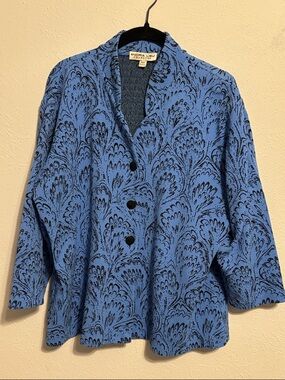 Andria Lieu Blue Patterned Button Jacket 3/4